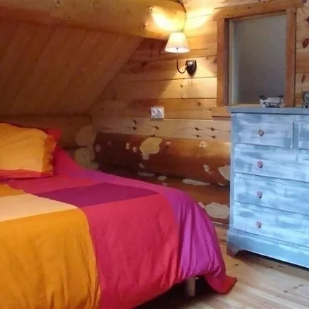 House La Cabane Des Capucins *